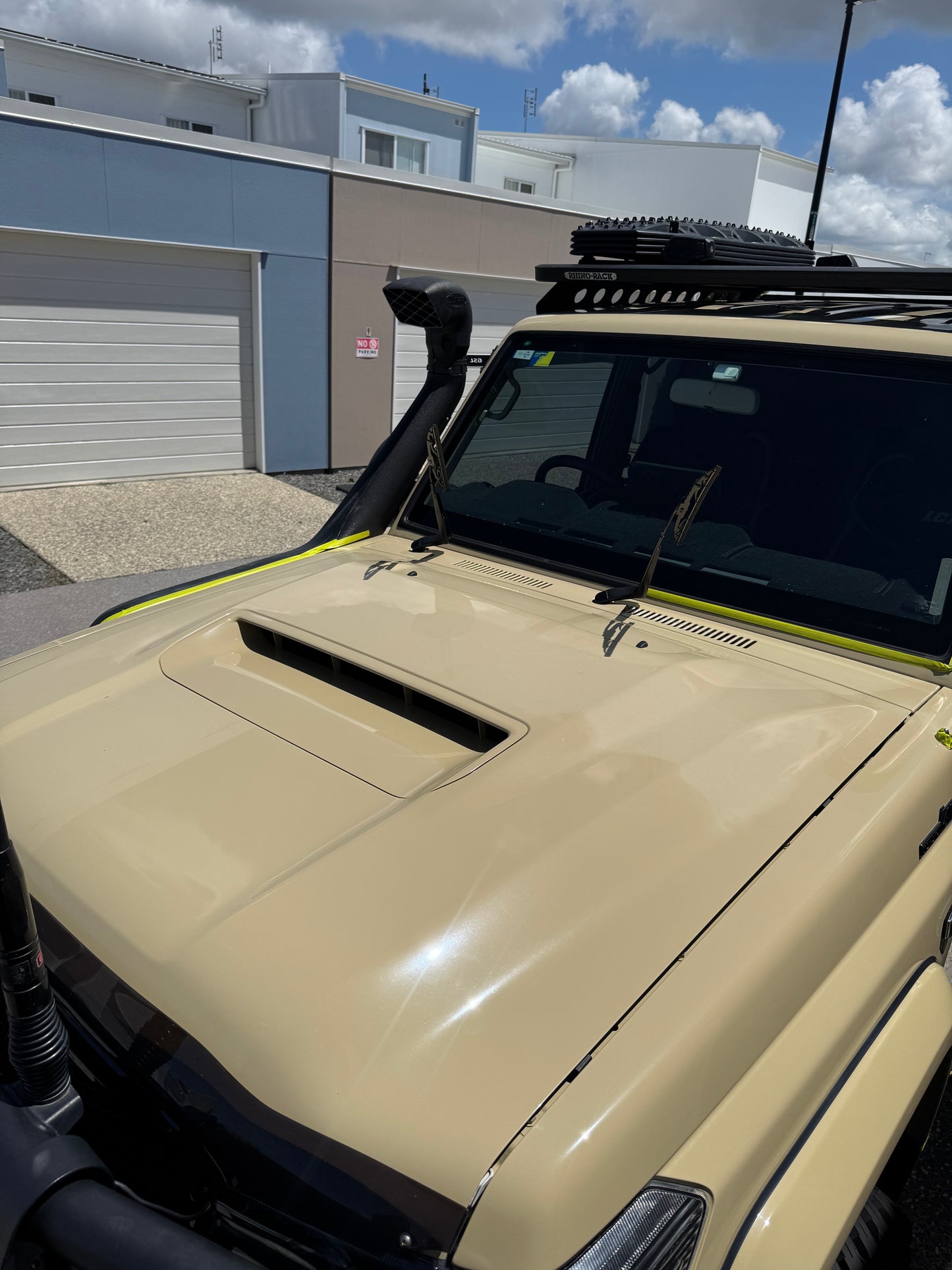 Schmick N Slick (Paint Correction + Interior)